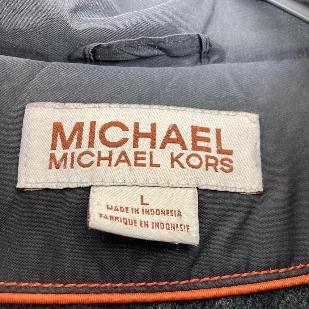 Michael Michael Kors short down puffer coat
